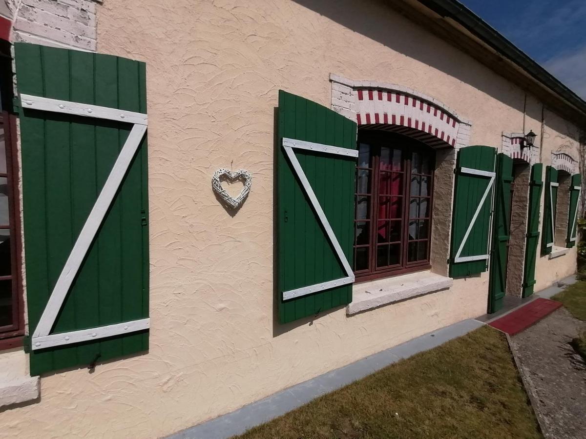 Villa La Cle Des Champs Longueval Exterior foto